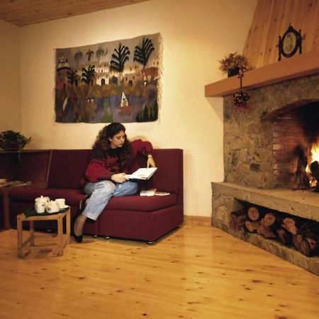 Pendeli Hotel Platres Bagian luar foto
